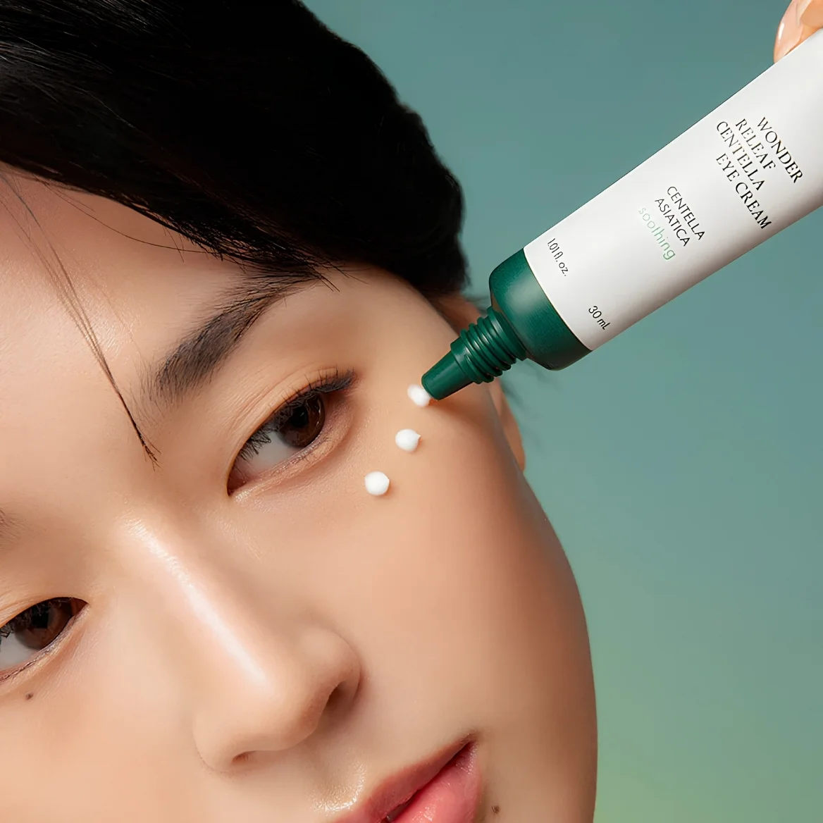 Crème contour des yeux apaisante à la Centella, Céramides & Peptides